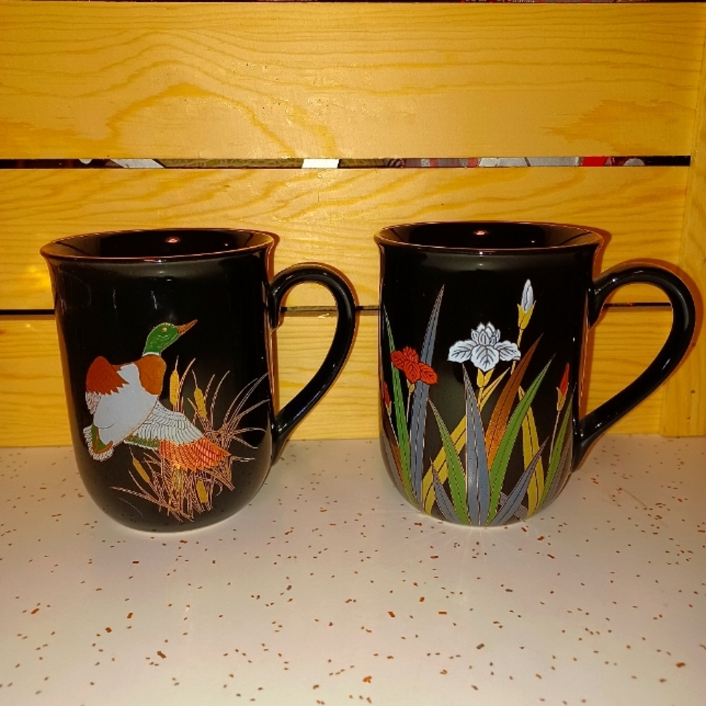 Set of 2 Otagiri Mugs
